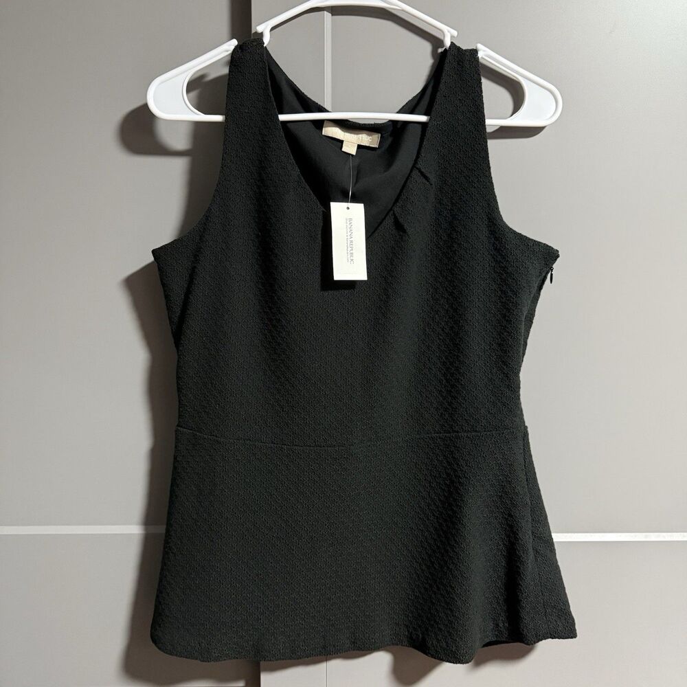 NWT Banana Republic V-Neck Peplum Knit Top Black 6 Office Business Corpgore
